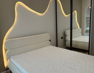 Apartament 2 camere, central Floresti