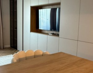 Apartament 2 camere, central Floresti