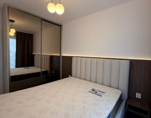 Apartament 2 camere, central Floresti