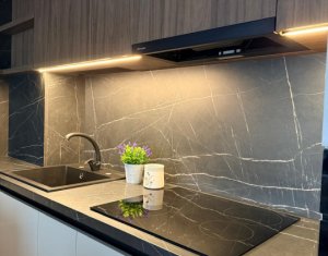 Apartament 2 camere, central Floresti