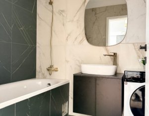 Apartament 2 camere, central Floresti