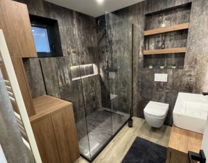 Apartament 2 camere, decomandat, etaj intermediar, parcare, 61mp, Zorilor