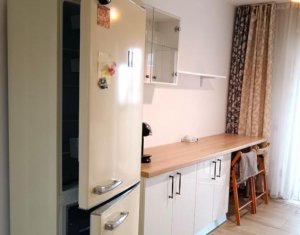 Apartament 2 camere, parcare subterana,  zona Primaria Floresti