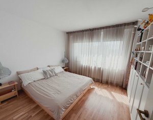 Vanzare apartament 2 camere, balcon, recent renovat, Gheorgheni