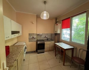 Apartament 2 camere, etaj 3/5, str. Horea