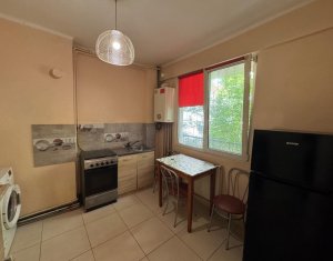 Apartament 2 camere, etaj 3/5, str. Horea