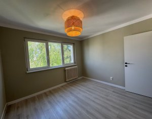 Apartament cu 4 camere decomandat, Manastur