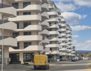 Apartament  2 camere, finisat, nemobilat, Floresti-Eroilor