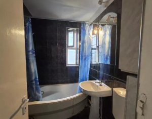 VÂNZARE Apartament 2 camere decomandat Str. Donath