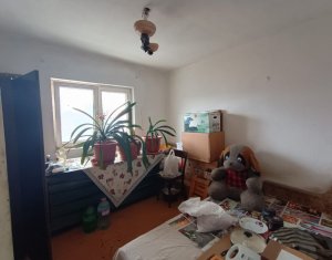 Vanzare apartament cu 4 camere 2 bai 2 balcoane Dambu Rotund