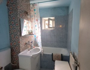 Vanzare apartament cu 4 camere 2 bai 2 balcoane Dambu Rotund