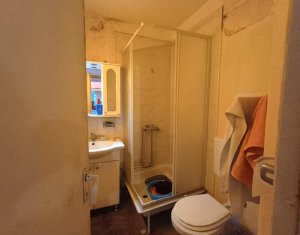 Vanzare apartament cu 4 camere 2 bai 2 balcoane Dambu Rotund