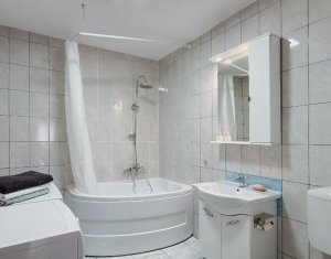 Apartament 58 mp| 2 camere | Parcare| Florești  zona Atelierul de Pizza