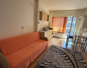 Apartament cochet, etajul 3/5, zona Edgar Quinet