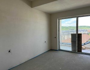 Apartament cu view superb, 2 camere, zona Eroilor