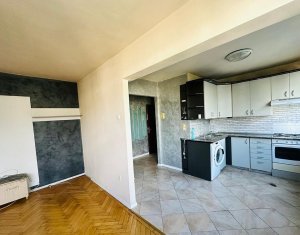 Sale apartment 3 rooms in Cluj-napoca, zone Grigorescu