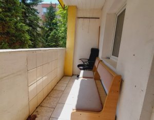 Apartament 4 camere, 2 bai, Etajul 2/4, Zorilor, Cluj-Napoca