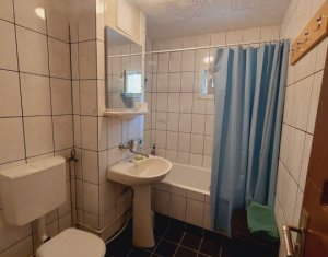Apartament 4 camere, 2 bai, Etajul 2/4, Zorilor, Cluj-Napoca