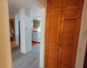 Apartament 4 camere, 2 bai, Etajul 2/4, Zorilor, Cluj-Napoca