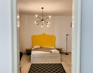 Apartament 3 camere, la cheie, zona centrala, strada Baritiu