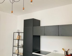 Apartament 3 camere, la cheie, zona centrala, strada Baritiu