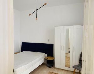 Apartament 3 camere, la cheie, zona centrala, strada Baritiu