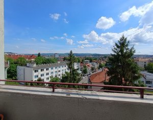 Apartament cu Panorama asupra orasului, terasa de 59mp Liceul Avram Iancu