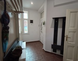 Vanzare apartament cu 3 camere 84mp Piata Unirii