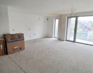 Apartament 3 camere, balcon, parcare, Gheorgheni