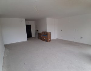Apartament 3 camere, balcon, parcare, Gheorgheni