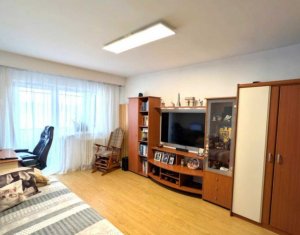 Apartament cu 4 camere, 2 bai si 2 balcoane, 83 mp, Marasti