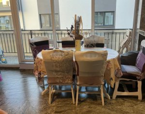 Apartament de 2 camere, recent renovat, zona Muzeul Apei, etaj 1, parcare !
