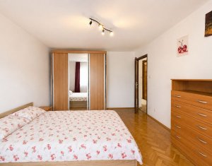 Apartament 3 camere, 2 bai, parcare, zona Titulescu, Gheorgheni