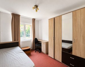 Apartament 3 camere, 2 bai, parcare, zona Titulescu, Gheorgheni
