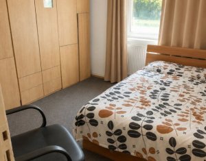Apartament 3 camere, 2 bai, parcare, zona Titulescu, Gheorgheni