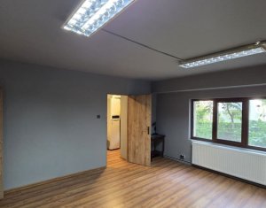 Apartament cu 1 camera, semicentral, zona Cipariu 
