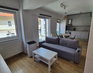 De vanzare 3 camere, parcare, ultracentral