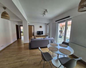 De vanzare 3 camere, parcare, ultracentral
