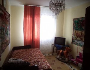 Apartament 3 camere | Decomandat| zona Big Manastur