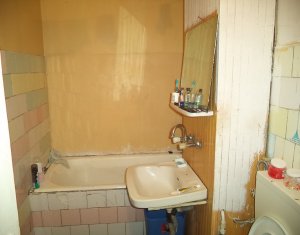 Apartament 3 camere | Decomandat| zona Big Manastur