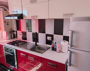 Apartament cochet, etajul 4/5, zona Edgar Quinet, parcare