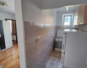 De vanzare apartament cu 2 camere zona Albac