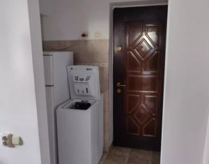 De vanzare apartament cu 2 camere zona Albac