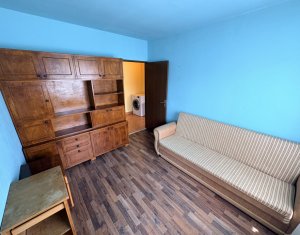 Apartament 3 camere, strada Prof.Ciortea, imobil izolat termic, acoperis tabla !