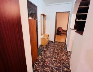 Apartament cu 2 camere 2 balcoane zona Lunii