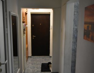 Apartament cu 2 camere decomandat, et.1 Manastur zona de interes