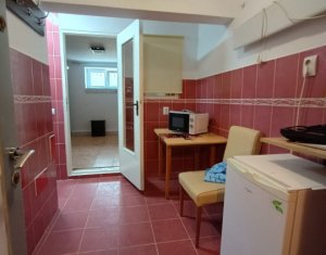 De vanzare garsoniera zona Tribunal