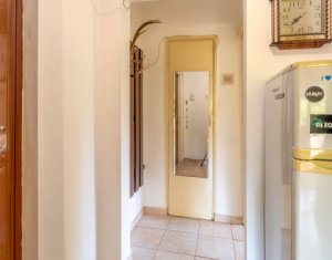 Apartament cu 3 camere, etaj 2, str Fântânele - Grigorescu