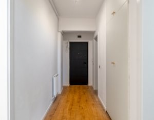 EXCLUSIV 2 camere decomandate, terasă de 40 mp, garaj inclus