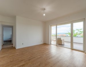 EXCLUSIV 2 camere decomandate, terasă de 40 mp, garaj inclus